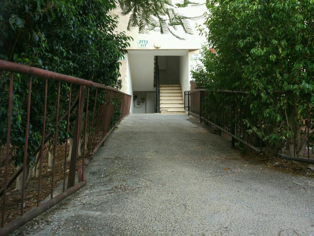 Apartment House